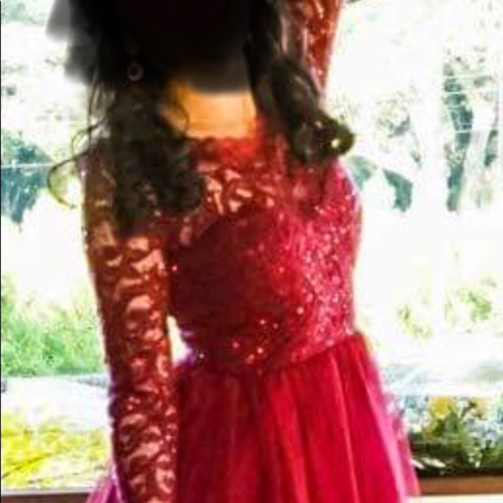 Dress - Picture 2 of 5